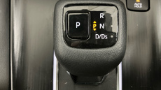 Nissan Qashqai 1.3 DiG-T MH 158 N-Connecta 5dr Xtronic Petrol Hatchback